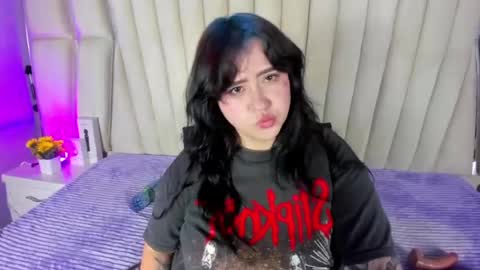 Snapshot of victoria_rossy_ chatting on 06/14/26, 10:56 Victoria online show from 06/14/26, 10:56
