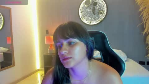 Snapshot of victoria_smellie chatting on 05/22/26, 12:55 V I C T O R I A online show from 05/22/26, 12:55