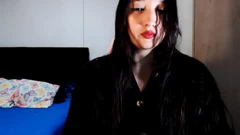 Victoria online show from 12/21/24, 07:38