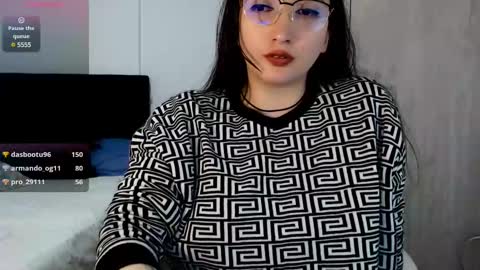 Victoria online show from 03/09/25, 11:35