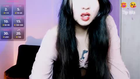 Snapshot of victoria_smile_ chatting on 04/03/26, 11:03 Victoria online show from 04/03/26, 11:03