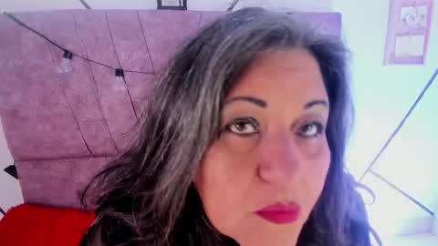 victoriaa_anderson_ online show from 02/16/26, 02:02