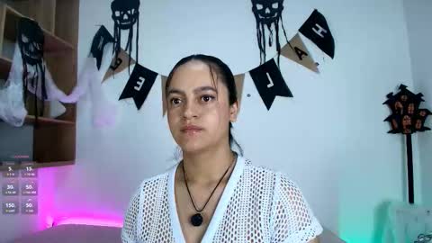 Victoria online show from 10/27/25, 10:52