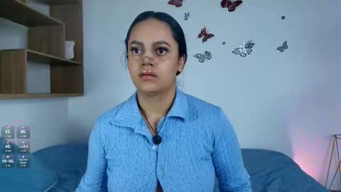 Snapshot of victoriablack_ chatting on 12/21/25, 11:28 Victoria online show from 12/21/25, 11:28