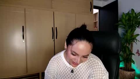 Snapshot of victoriablack_ chatting on 02/13/26, 08:16 Victoria online show from 02/13/26, 08:16