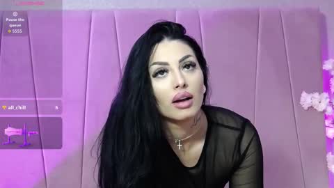 Victoria Bonie online show from 10/21/25, 06:30