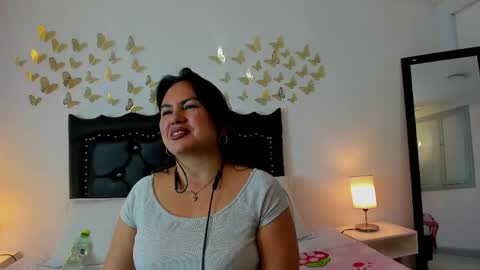 Snapshot of victoriacg chatting on 04/22/26, 08:43 victoriacg online show from 04/22/26, 08:43