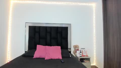 VICTORIA online show from 02/24/25, 12:05