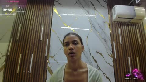 Victoria  online show from 04/08/26, 08:20