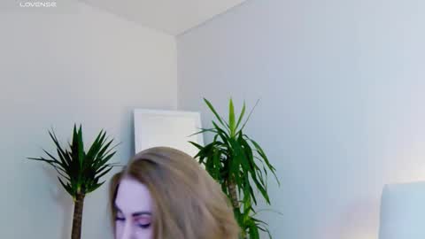 Snapshot of victoriafalls chatting on 03/14/26, 06:19 Miss V online show from 03/14/26, 06:19