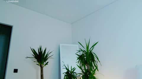 Snapshot of victoriafalls chatting on 04/09/26, 05:40 Miss V online show from 04/09/26, 05:40