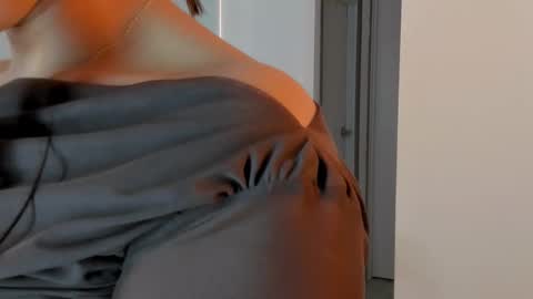 Snapshot of victoriafit7 chatting on 03/01/26, 12:45 Vcitoria online show from 03/01/26, 12:45