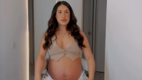 Snapshot of victoriafit7 chatting on 04/17/26, 01:08 Vcitoria online show from 04/17/26, 01:08