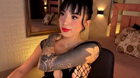 Snapshot of victoriagolden chatting on 01/22/25, 07:56 VICTORIA online show from 01/22/25, 07:56