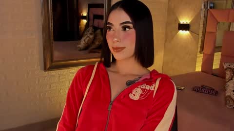 Snapshot of victoriagolden chatting on 02/21/25, 08:49 VICTORIA online show from 02/21/25, 08:49