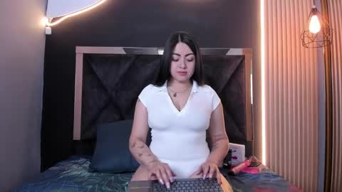 Snapshot of victoriajohns_mjs chatting on 01/30/25, 12:27 VICTORIA JOHNS online show from 01/30/25, 12:27