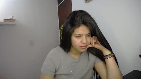 victorialg online show from 10/14/25, 08:31