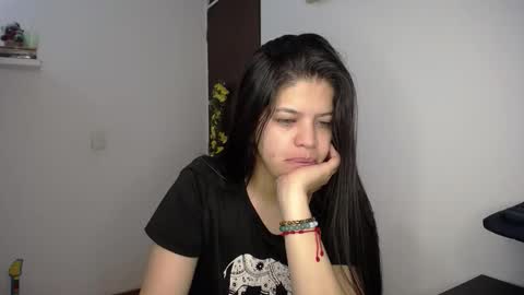 victorialg online show from 11/11/25, 08:14