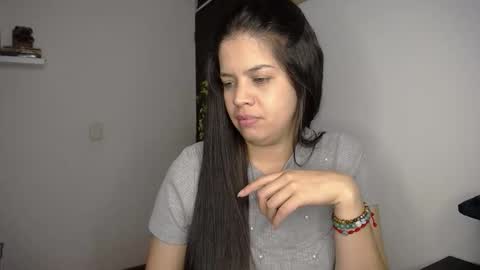 victorialg online show from 11/11/25, 09:26