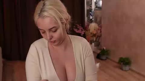 Snapshot of victoriamorrone chatting on 11/19/25, 09:37 Diddy online show from 11/19/25, 09:37