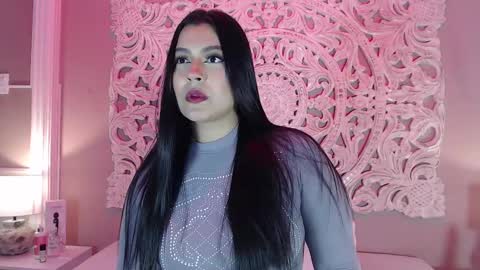 Victoria online show from 09/16/25, 11:55