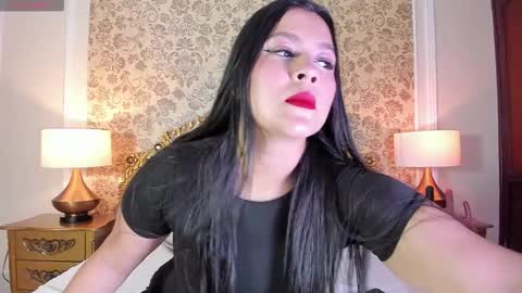 Victoria online show from 10/06/25, 12:02