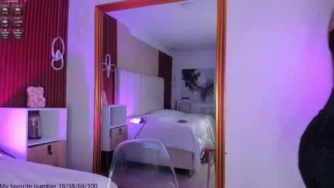 Maria Victoria online show from 11/15/25, 11:29