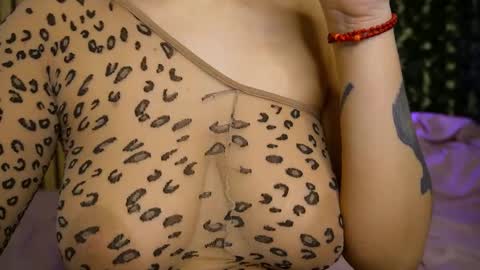 victoriarim online show from 02/11/26, 06:18