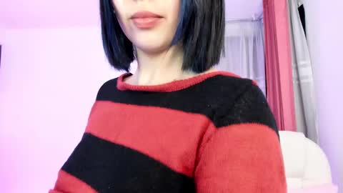 Snapshot of victoriarussell chatting on 01/06/25, 02:14 Victoria but you can tell me Vicky Vic or just Tory online show from 01/06/25, 02:14