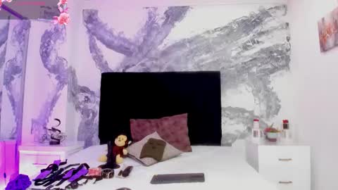 Snapshot of victoriasanz_ chatting on 12/02/25, 06:08 victoriasanz_ online show from 12/02/25, 06:08