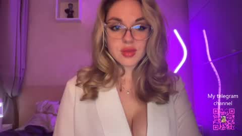 Snapshot of victoriateacher chatting on 04/28/26, 08:58 Victoria online show from 04/28/26, 08:58