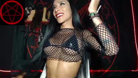 Snapshot of victoriavampire666 chatting on 12/04/24, 11:57 Victoria Vampire online show from 12/04/24, 11:57