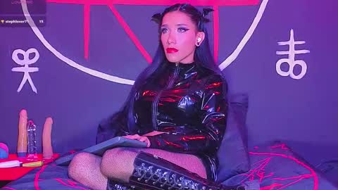 Snapshot of victoriavampire666 chatting on 09/21/25, 10:06 Victoria Vampire online show from 09/21/25, 10:06