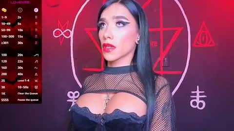 Snapshot of victoriavampire666 chatting on 11/16/25, 03:45 Victoria Vampire online show from 11/16/25, 03:45