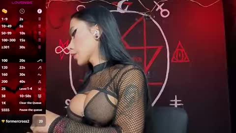 Snapshot of victoriavampire666 chatting on 11/20/25, 06:40 Victoria Vampire online show from 11/20/25, 06:40