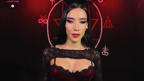 Victoria Vampire online show from 05/05/26, 02:08
