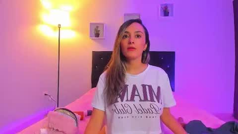 Snapshot of victoriia_rose_ chatting on 03/28/26, 04:01 victoriia_rose_ online show from 03/28/26, 04:01