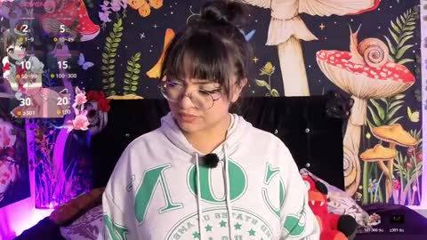 Snapshot of victoriia_thompson chatting on 04/09/26, 09:20 victoriia_thompson online show from 04/09/26, 09:20