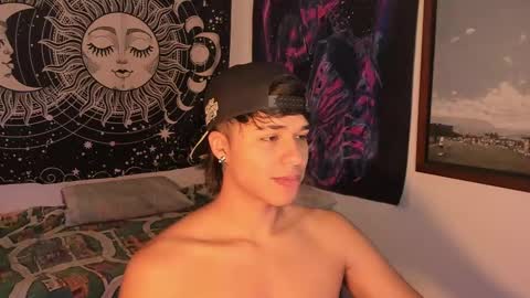 Snapshot of victorino_jhonson chatting on 12/10/24, 03:01 Victorino Jhonson online show from 12/10/24, 03:01