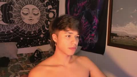 Snapshot of victorino_jhonson chatting on 12/12/24, 01:10 Victorino Jhonson online show from 12/12/24, 01:10