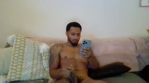 Snapshot of victoryd007 chatting on 12/15/24, 07:10 victoryd007 online show from 12/15/24, 07:10