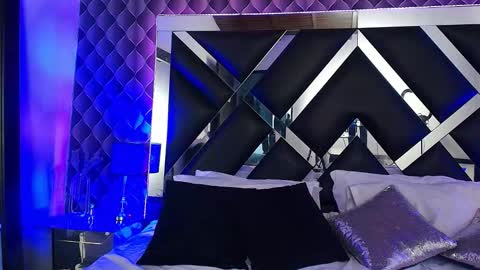 victtoria lee online show from 11/08/25, 01:17