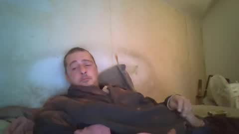 Snapshot of vids1977 chatting on 12/17/24, 04:56 vids1977 online show from 12/17/24, 04:56