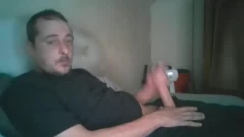 Snapshot of vids1977 chatting on 12/27/24, 10:05 vids1977 online show from 12/27/24, 10:05