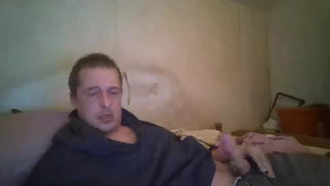 Snapshot of vids1977 chatting on 01/24/25, 05:53 vids1977 online show from 01/24/25, 05:53