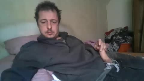 Snapshot of vids1977 chatting on 03/09/25, 03:38 vids1977 online show from 03/09/25, 03:38