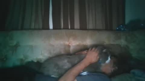 Snapshot of vids1977 chatting on 09/12/25, 02:11 vids1977 online show from 09/12/25, 02:11