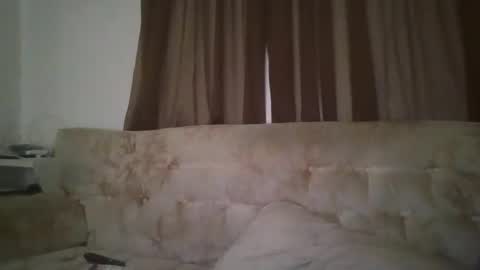 Snapshot of vids1977 chatting on 10/27/25, 07:56 vids1977 online show from 10/27/25, 07:56