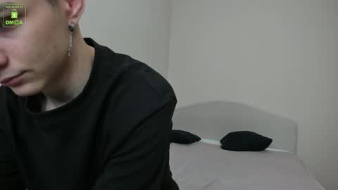 Snapshot of viego_pattel chatting on 11/30/25, 05:28 Viego Pattel online show from 11/30/25, 05:28