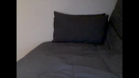 Snapshot of vieilours1972 chatting on 03/16/26, 07:56 vieilours1972 online show from 03/16/26, 07:56